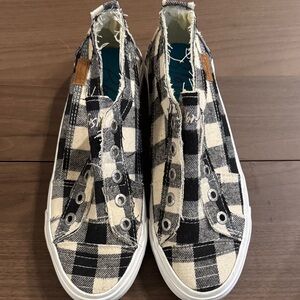 Plaid Slip-On Sneakers- Blowfish size- 8